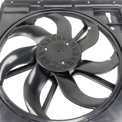 مروحة التبريد للسيارات ذات المحرك العالمي مع شهادة Oem 68143894AB و ISO TS15949