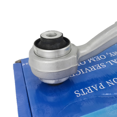 الجمعية المشتركة لـ Mercedes W204 W207 Control Arm Bushing 2043306711