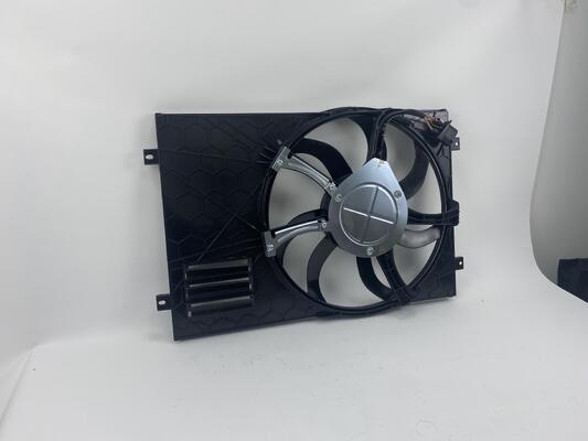 مروحة تبريد المشعاع لشركة فولكسفاجن تيغوان 5N 9B9 5N0121205K مجموعة مروحة المشعاع