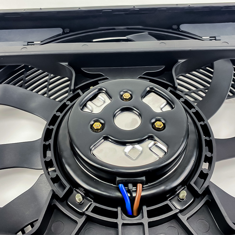 4 كجم أنظمة السيارات الكهربائية مشعّل التبريد المروحة 300W الجهد OEM متوافق